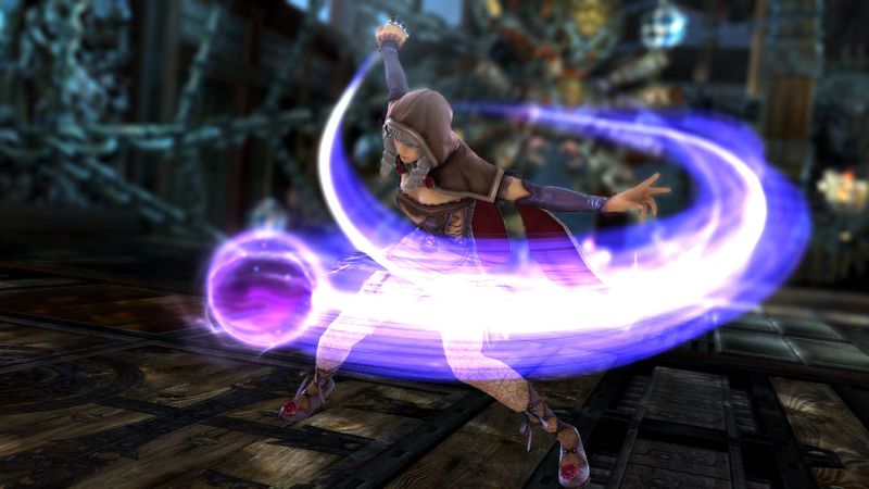 Illustration for article titled Watch Soulcalibur V's Two New Additions, Astaroth and Viola, Smash It up